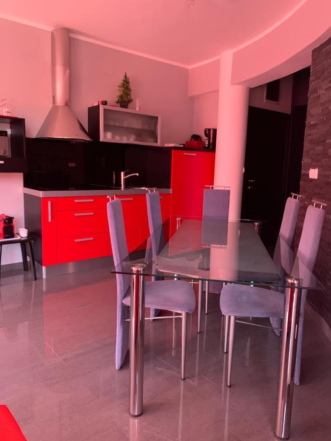 La Perla Leilighet Vodice Eksteriør bilde