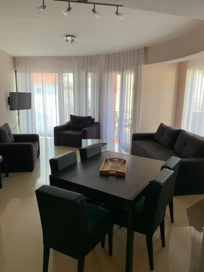 La Perla Leilighet Vodice Eksteriør bilde
